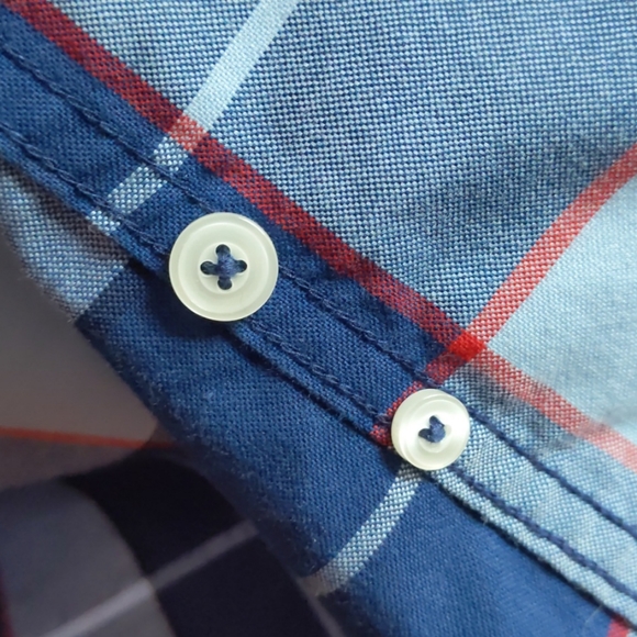 Dockers Long Sleeve Collar Shirt . Size XL - Picture 11 of 12